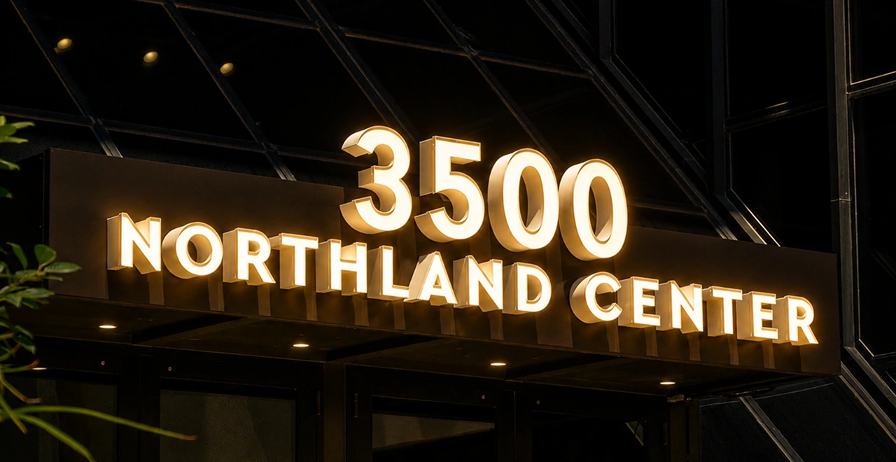 Channel Letters - night Service banner